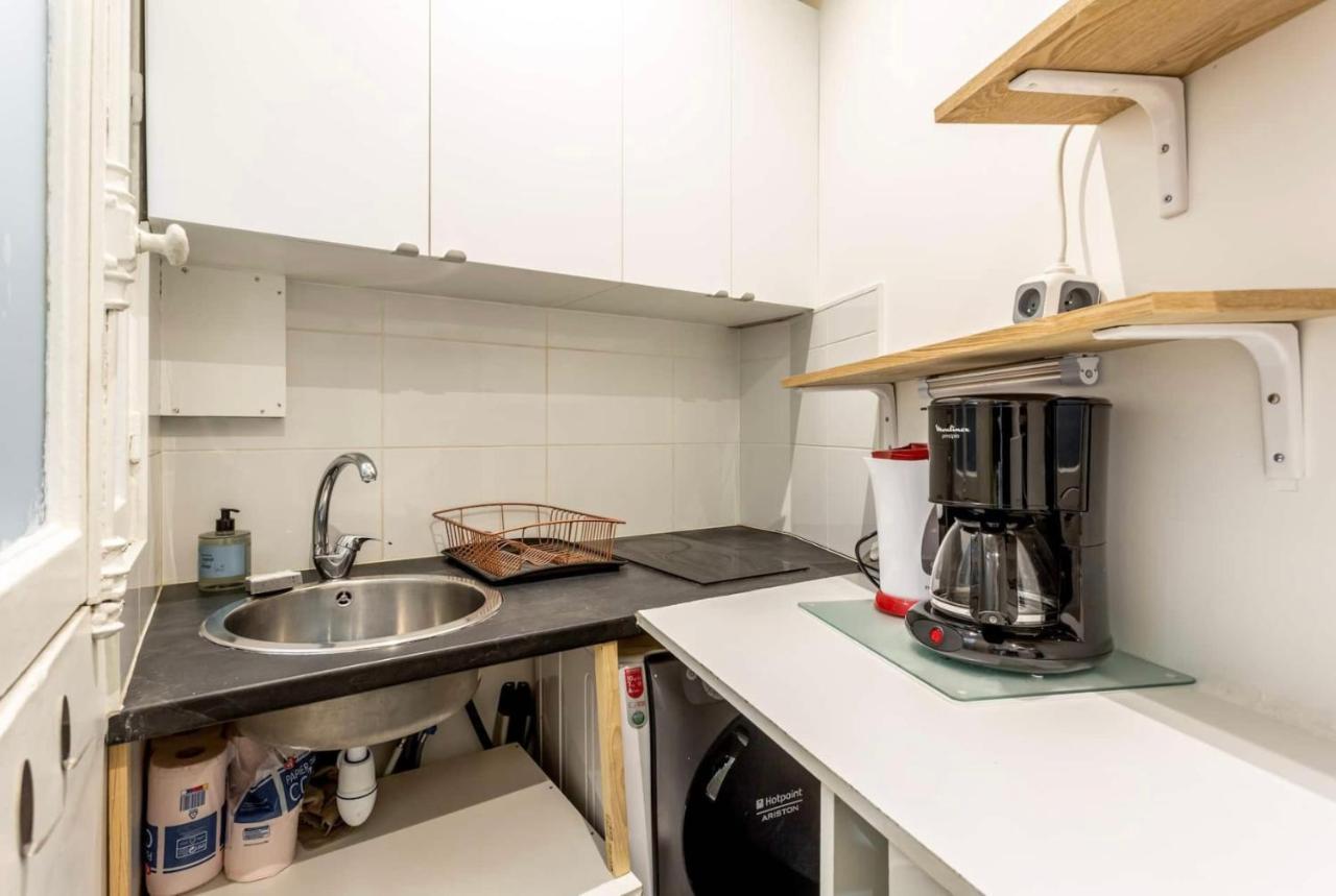 باريس Abbesses - Superbe Appartement Avec Cheminees المظهر الخارجي الصورة